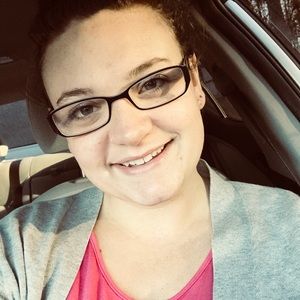 Meet your Posher, Chelsey